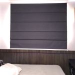 Cortina Romana no quarto de hospedes