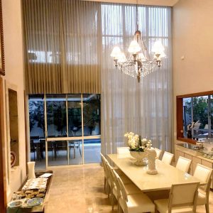 Cortinas de Tecido na sala de jantar