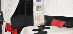 Persiana Horizontal 50mm de Madeira (1)